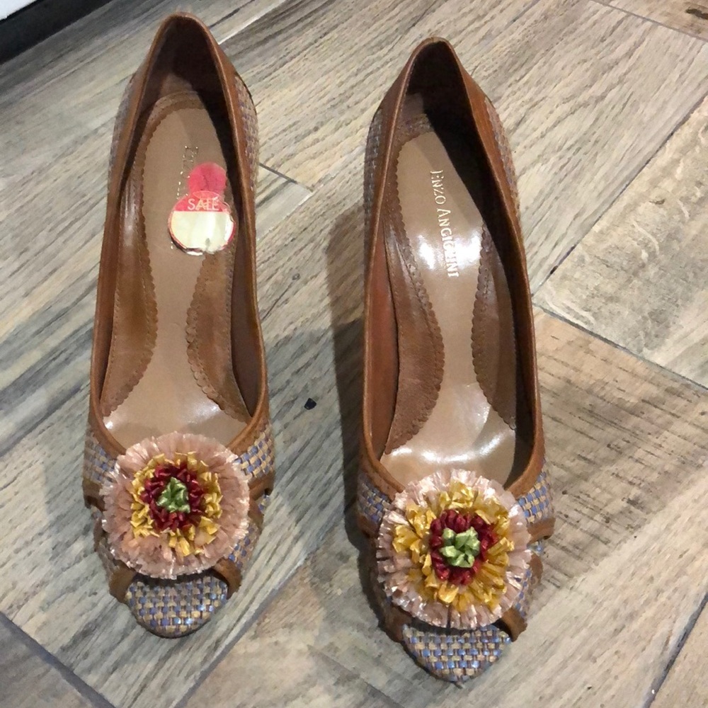 Enzo Angiolini sandals